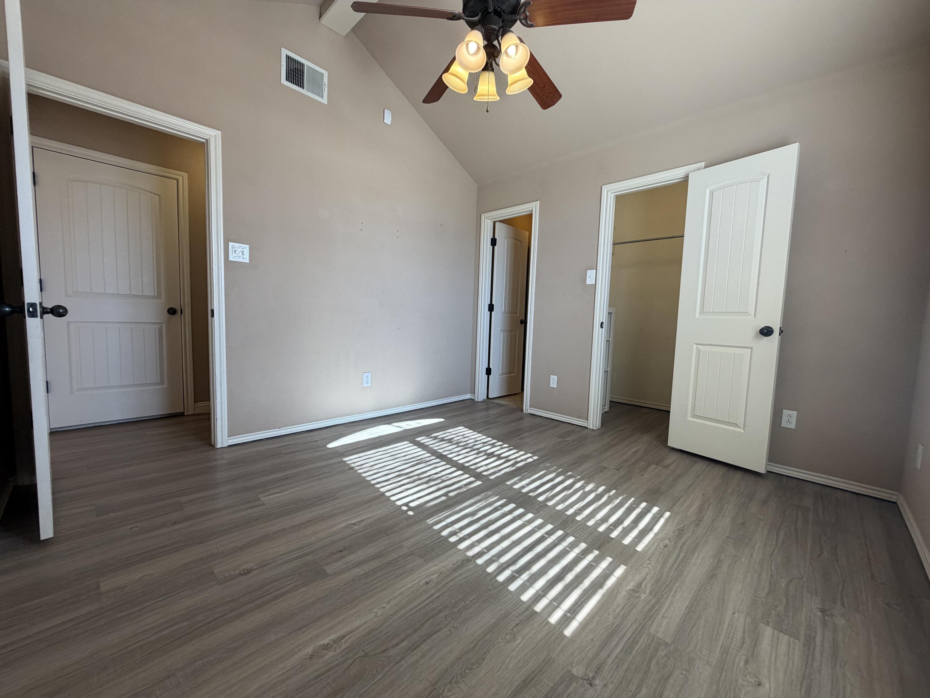 5508 104th Street Lubbock, TX 79424 - Photo 17 of 38 1st Bedroom