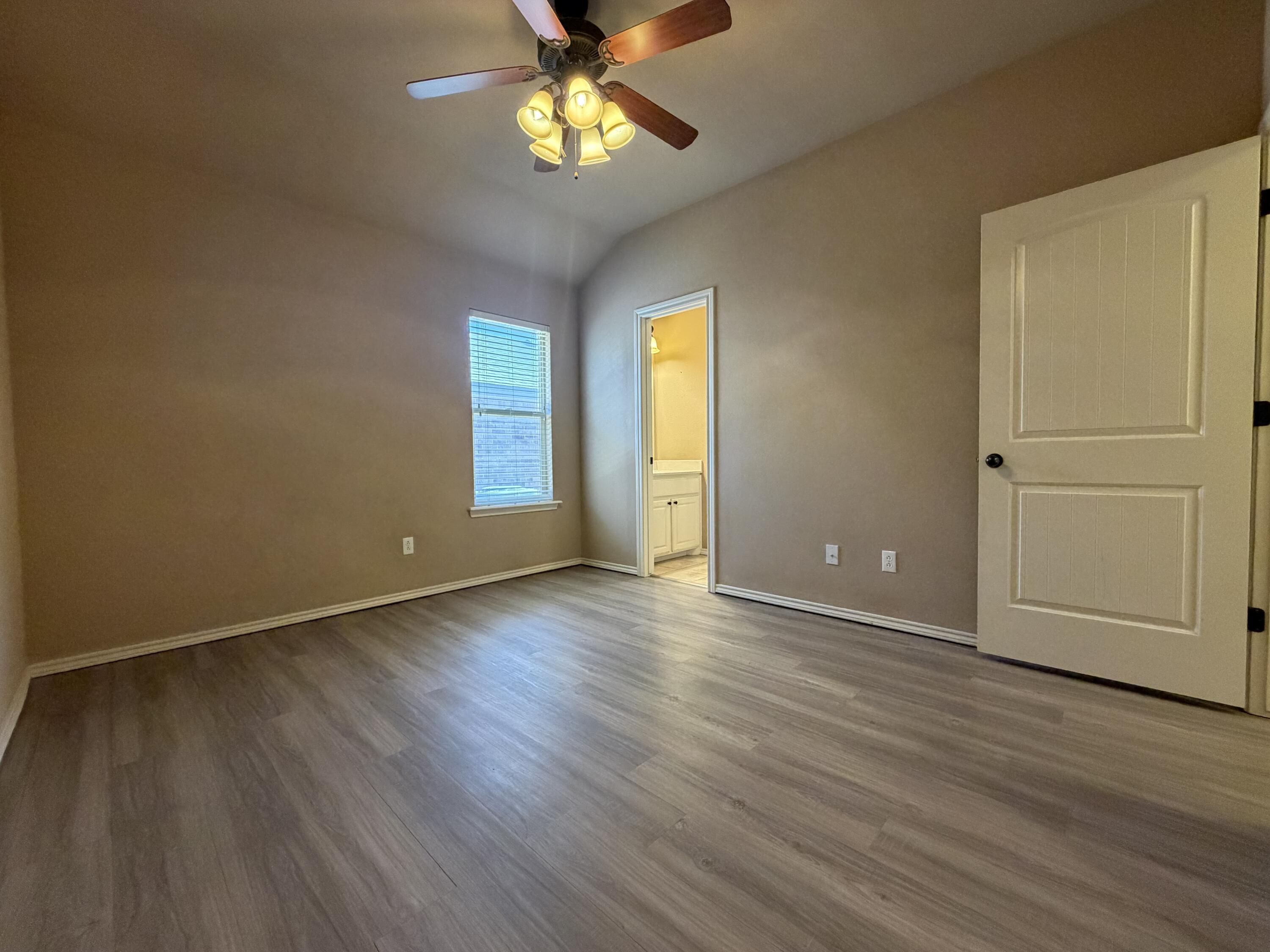5508 104th Street Lubbock, TX 79424 - Photo 22 of 38 2nd Bedroom