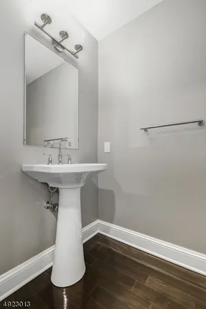 $6,900 | 40 West Park Place, Unit 213, Morristown, NJ 07960