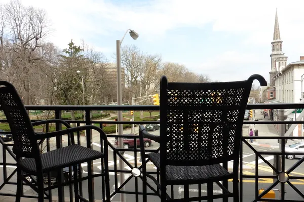 $6,900 | 40 West Park Place, Unit 213, Morristown, NJ 07960