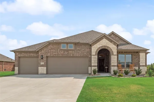 $433,000 | 645 Mb Way South, Pilot Point, TX 76258