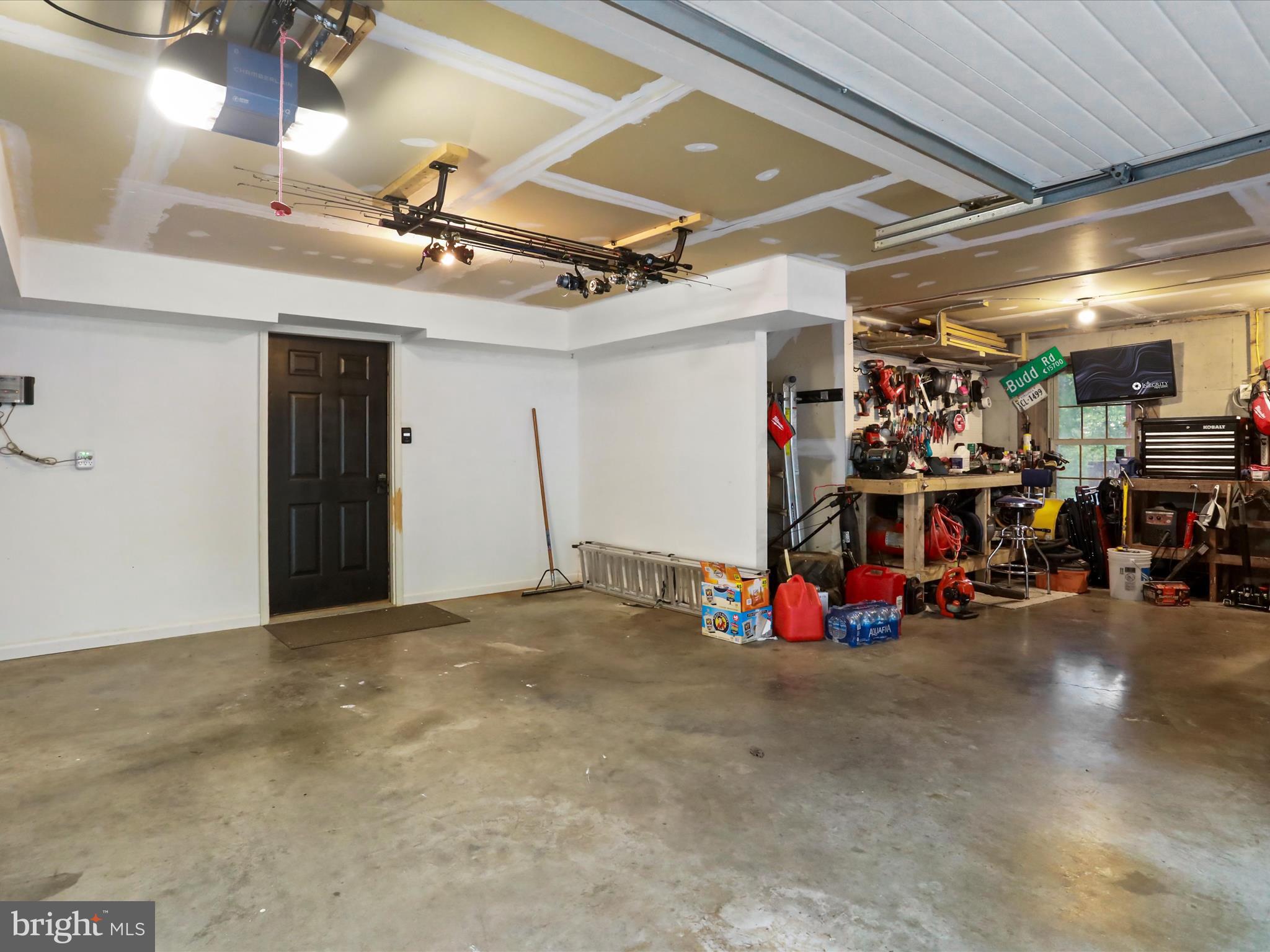 32 Greenfield Road Front Royal, VA 22630 - Photo 24 of 49 a view of a room with gym equipment
