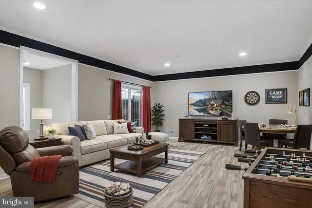 $3,300 | 43909 Thorncroft Terrace, Ashburn, VA 20148