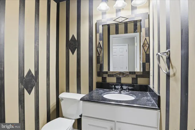 $3,300 | 43909 Thorncroft Terrace, Ashburn, VA 20148