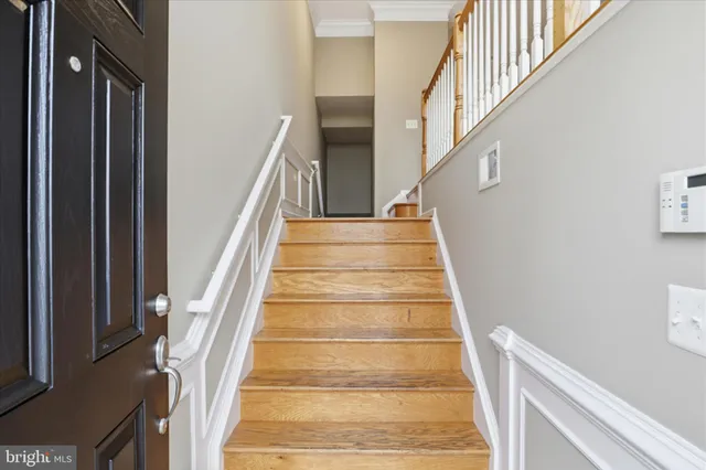 $3,300 | 43909 Thorncroft Terrace, Ashburn, VA 20148