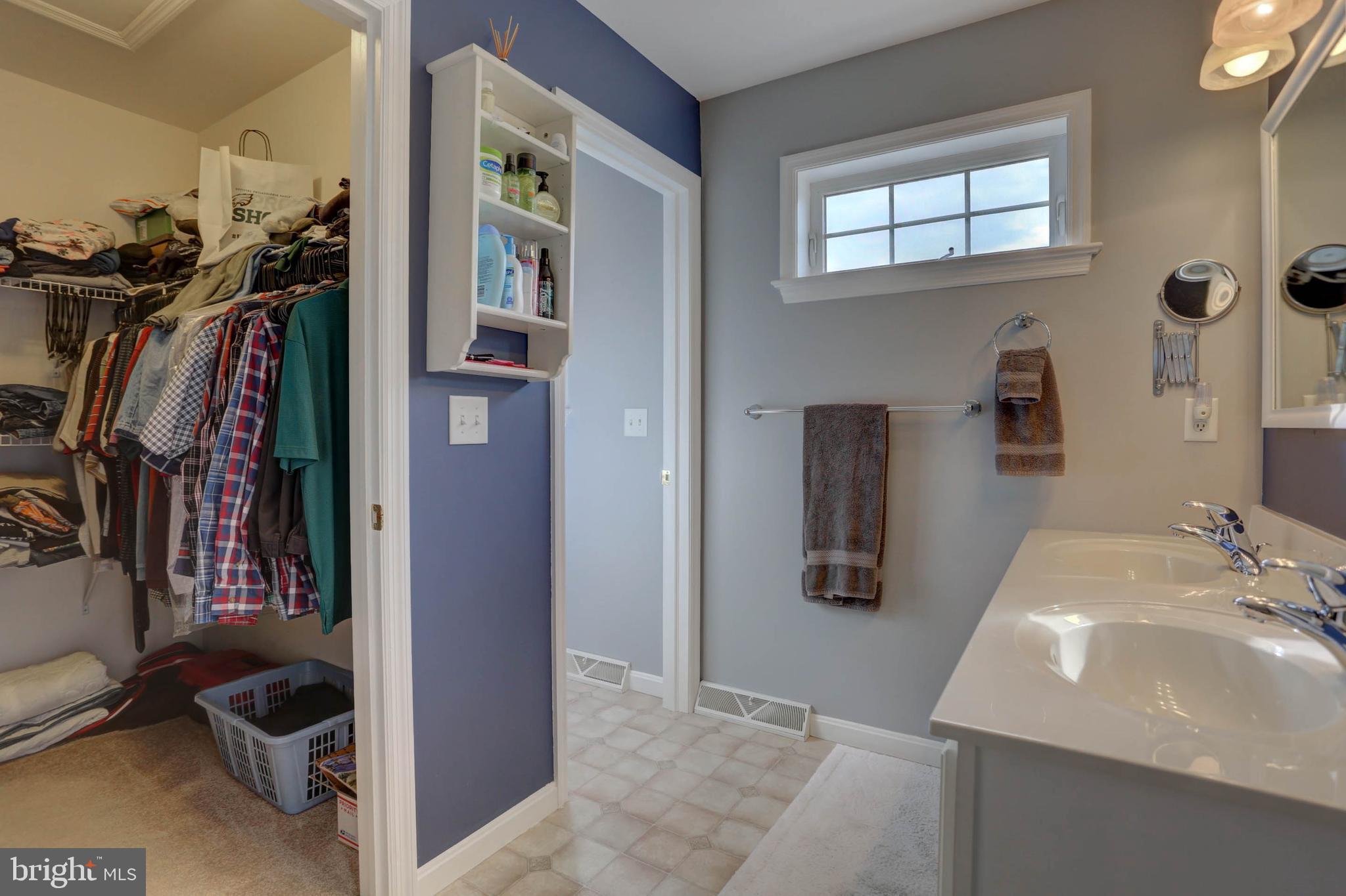 656 Chatham Way Lititz, PA 17543 - Photo 20 of 36 Walk-in closet and water closet