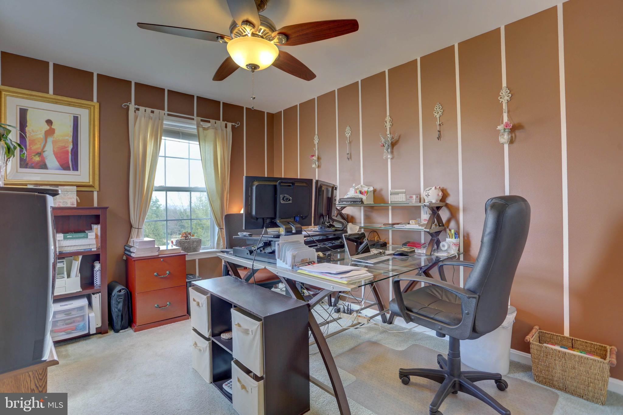 656 Chatham Way Lititz, PA 17543 - Photo 22 of 36 Guest bedroom/office