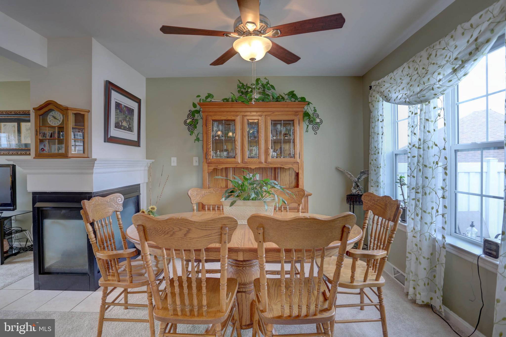 656 Chatham Way Lititz, PA 17543 - Photo 8 of 36 Beautiful natural light through large window