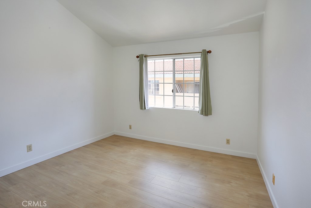 8032 Rose Street, Unit 13 Paramount, CA 90723 - Photo 22 of 31
