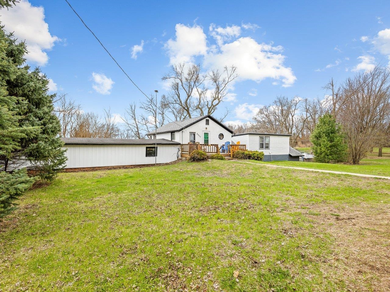 2280 South Rock City Road Ridott, IL 61067 - Photo 11 of 59