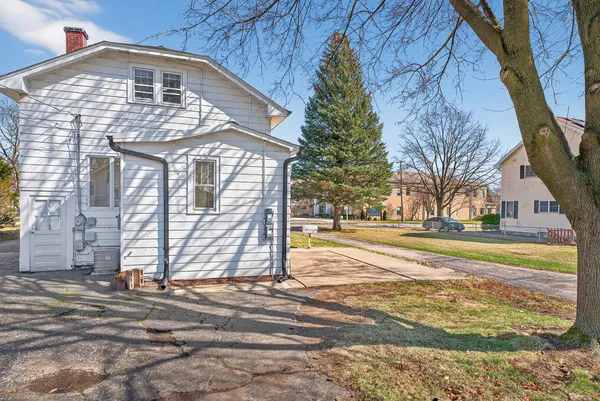 $499,000 | 156 Wille Avenue, Wheeling, IL 60090