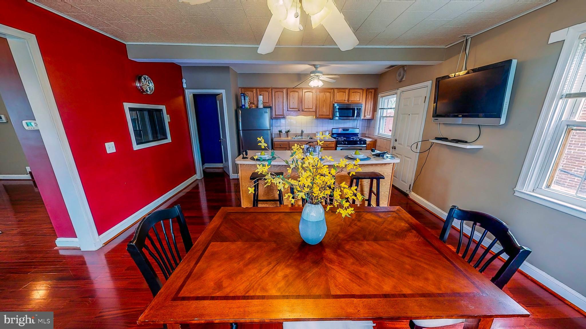 1343 Crofton Road Baltimore, MD 21239 - Photo 7 of 29 Dining Room