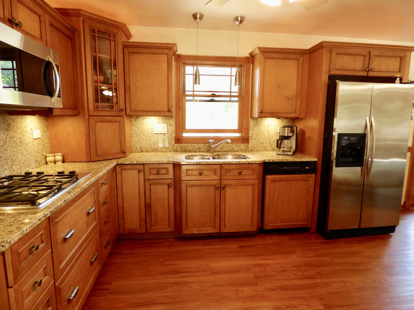 648 Sable Avenue Addison, IL 60101 - Photo 3 of 39