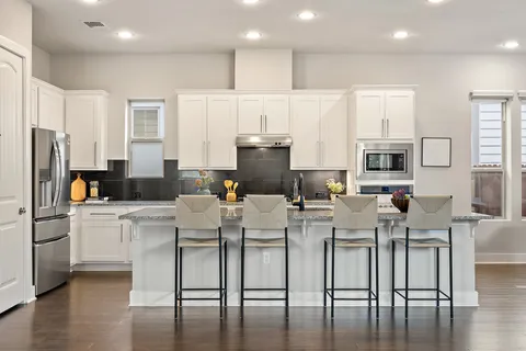 $1,000,000 | 3901 Briones Street, Austin, TX 78723