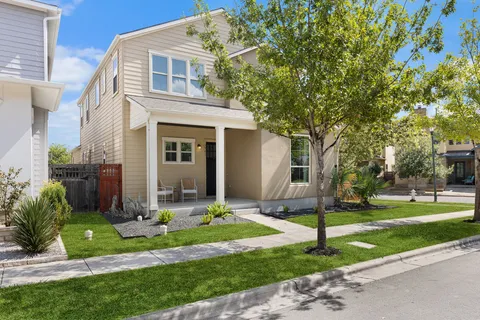 $1,000,000 | 3901 Briones Street, Austin, TX 78723