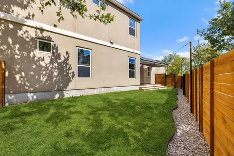 $1,000,000 | 3901 Briones Street, Austin, TX 78723