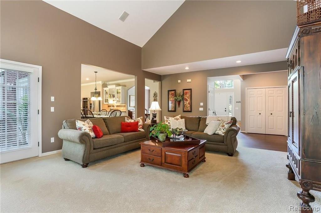 3758 Sleepy Fox Drive Rochester Hills, MI 48309 - Photo 13 of 66