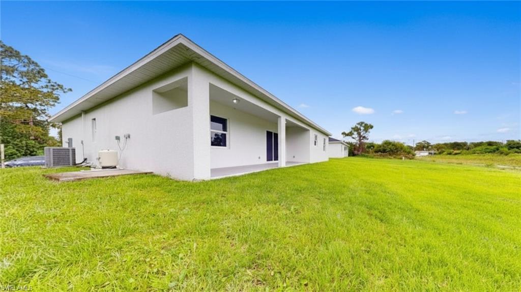 6048 Stratton Road Fort Myers, FL 33905 - Photo 31 of 35