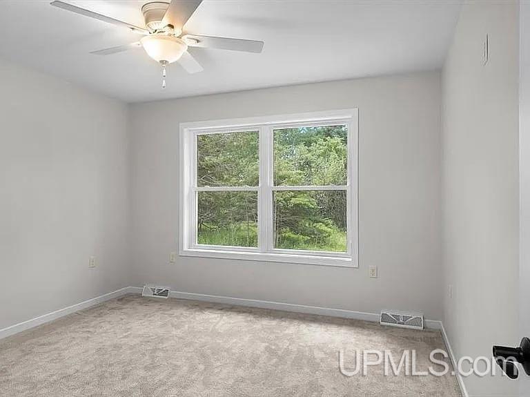 820 Willow Creek Road Escanaba, MI 49829 - Photo 34 of 36
