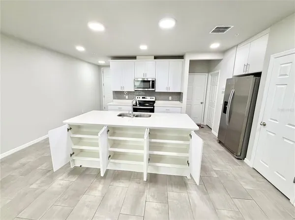 $2,399 | 2586 Sweet Viburnum Way, Ocoee, FL 34761