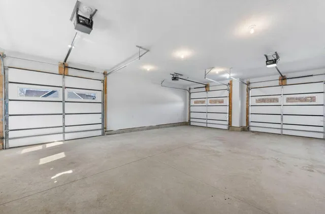 $1,200,000 | 14275 Deer Path, Buchanan, MI 49107