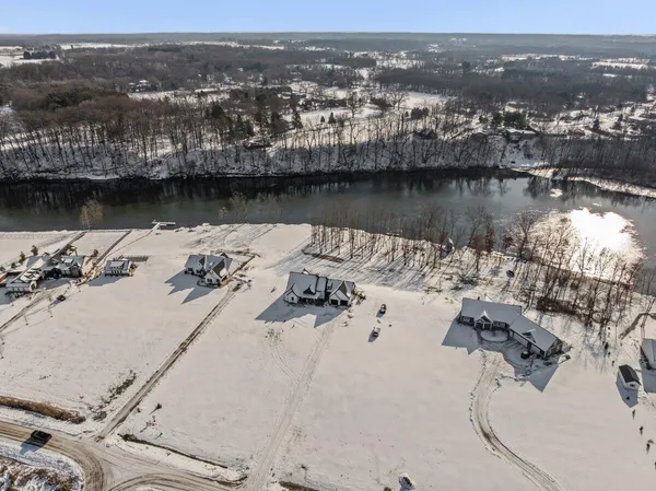 $1,175,000 | 14275 Deer Path, Buchanan, MI 49107