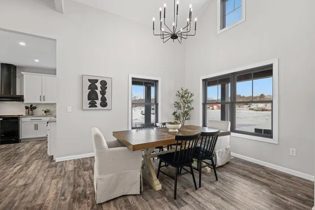 $1,200,000 | 14275 Deer Path, Buchanan, MI 49107