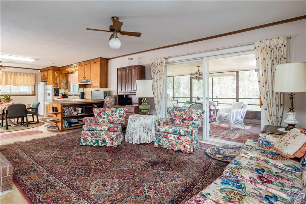 6418 Reddman Road Charlotte, NC 28212 - Photo 5 of 23 Gallery Image 5