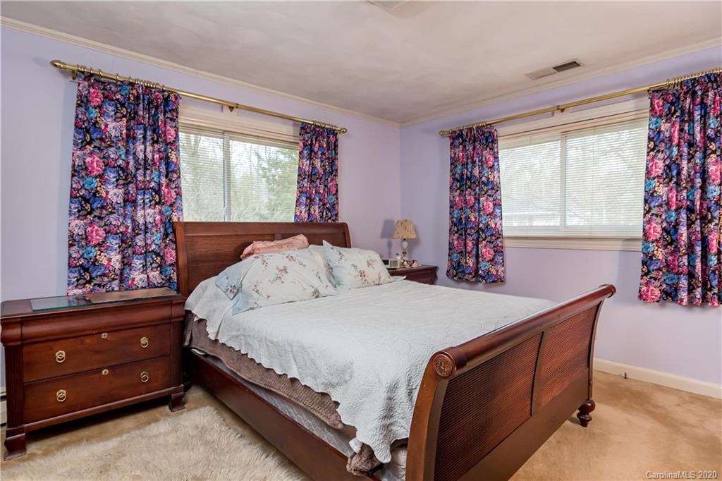 6418 Reddman Road Charlotte, NC 28212 - Photo 6 of 23 Gallery Image 6