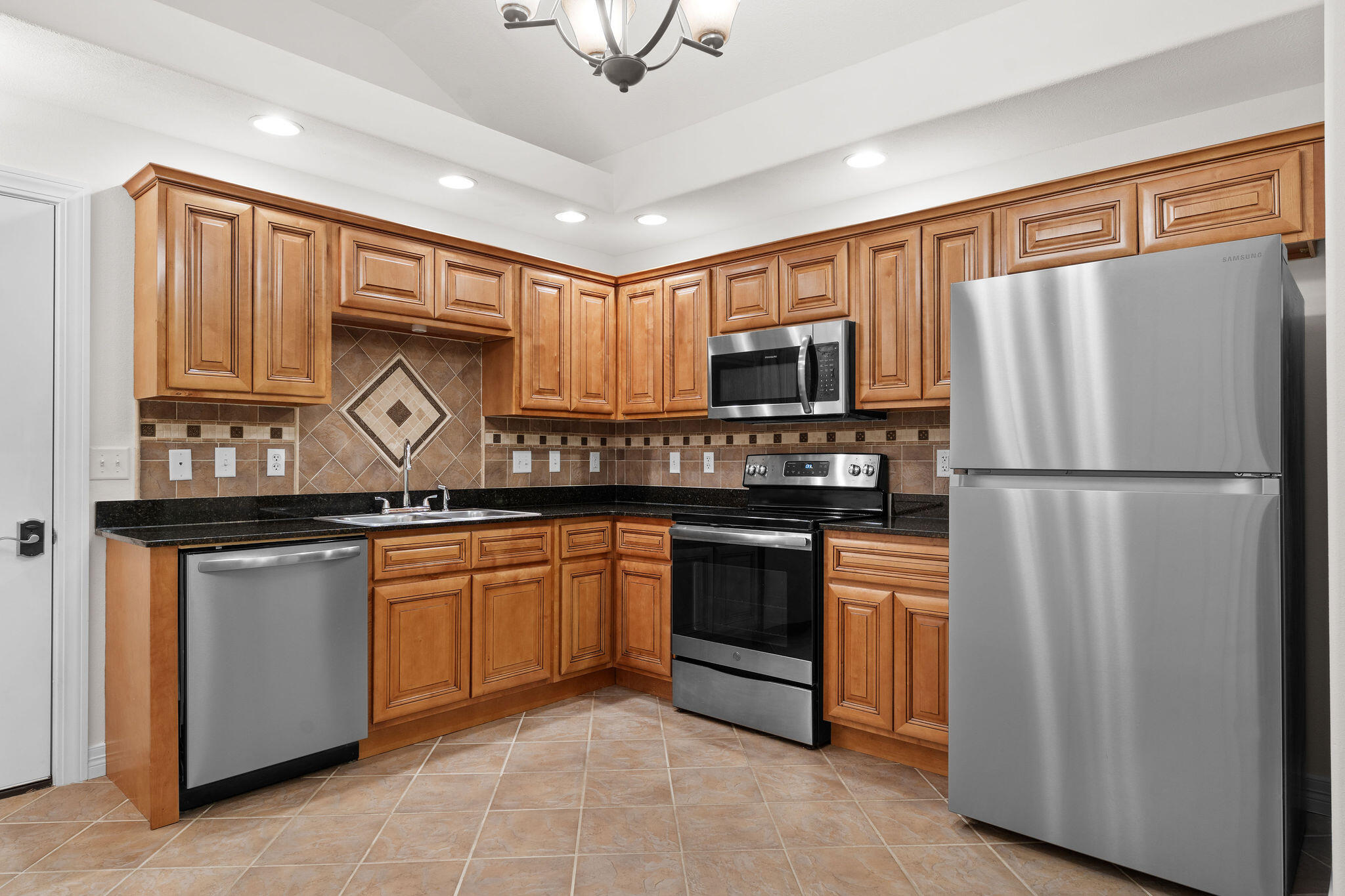 180 Grace Chapel Road, Unit 315 Blue Eye, MO 65611 - Photo 3 of 25 SDD00007