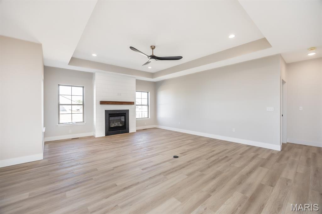 412 Alder Ridge Drive O'Fallon, IL 62269 - Photo 4 of 40 Gallery Image 4