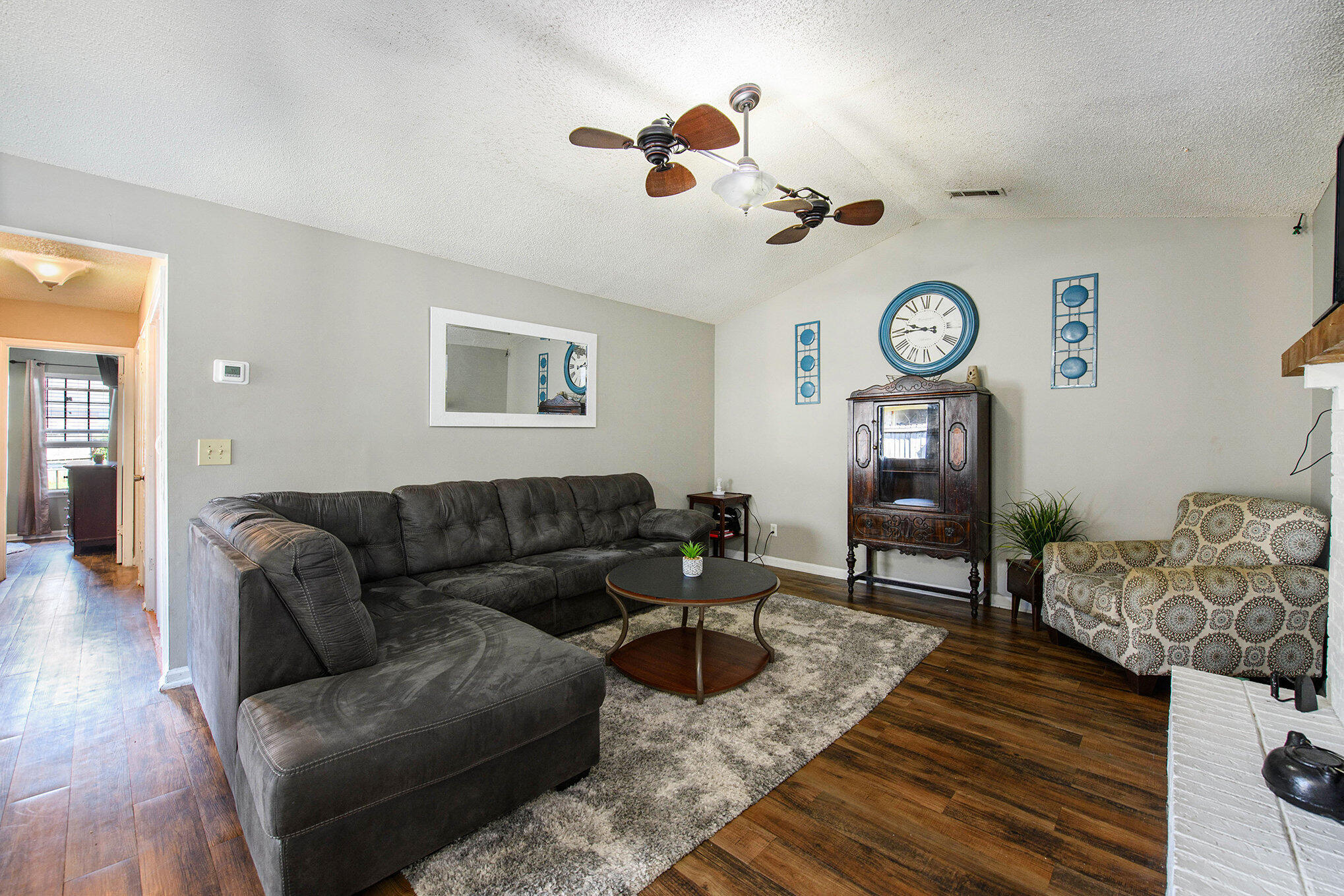 405 Converse Court Ladson, SC 29456 - Photo 3 of 17 004__dsc2864_992