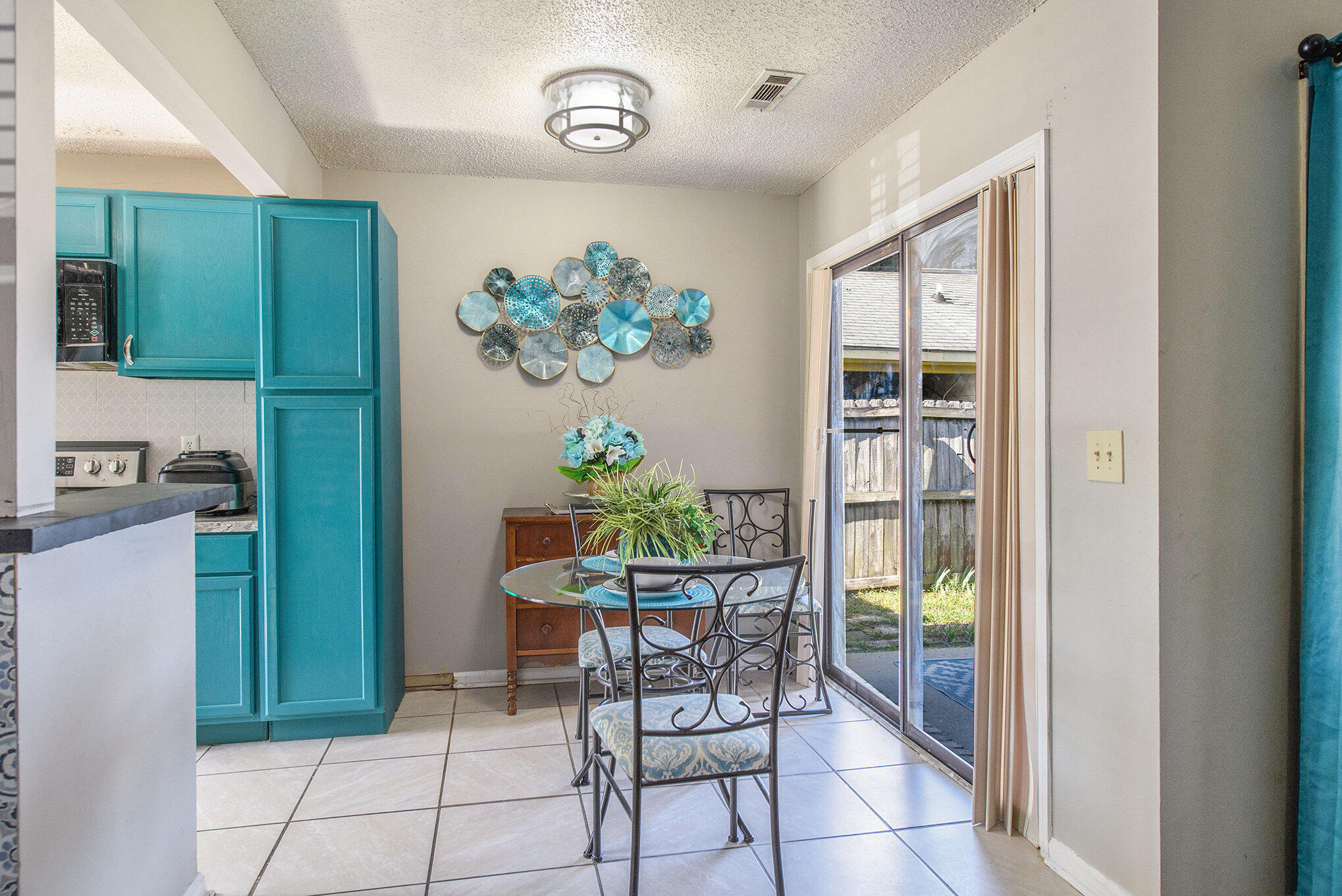 405 Converse Court Ladson, SC 29456 - Photo 5 of 17 006__dsc2880_980