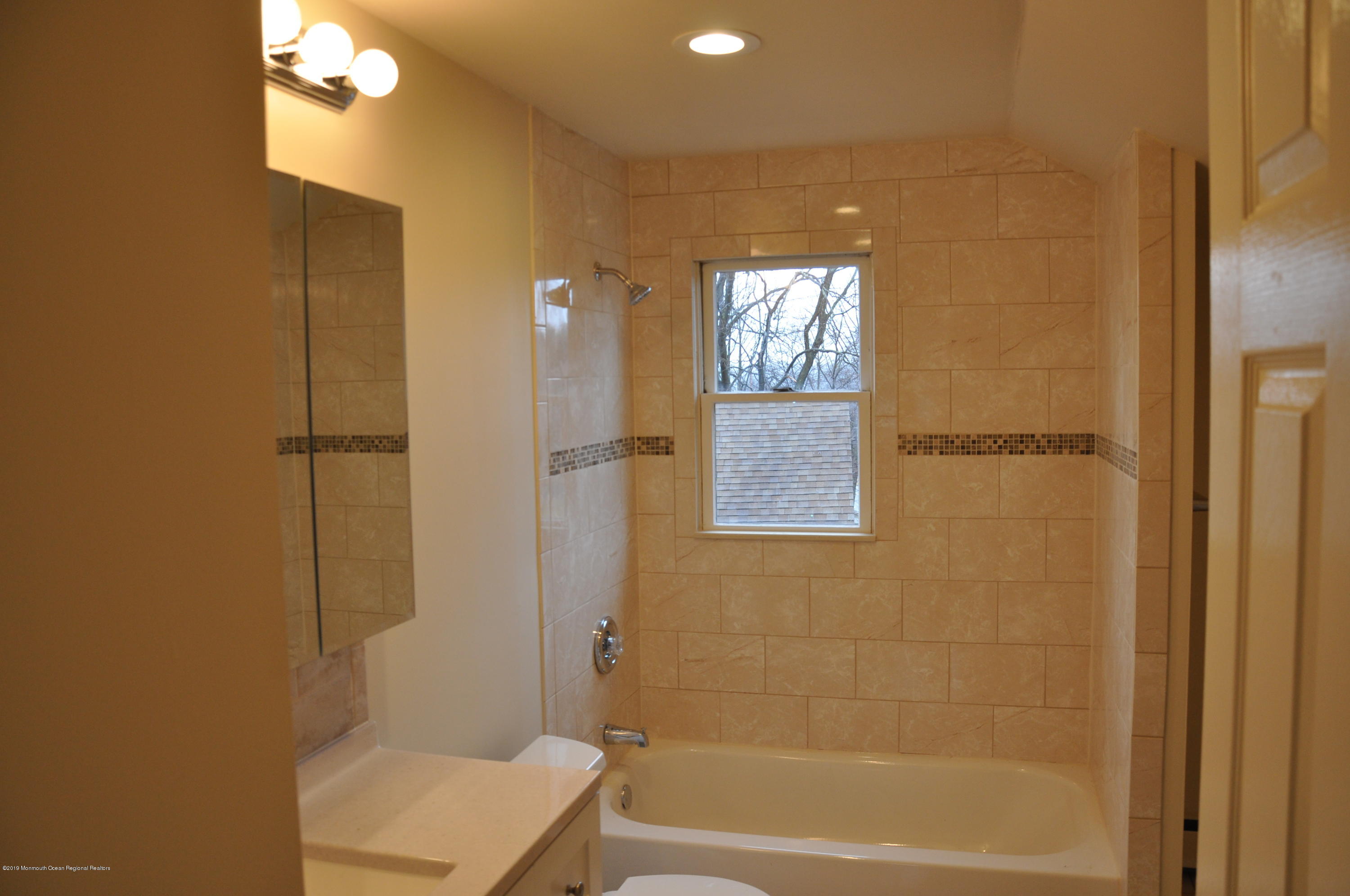 1458 Ratzer Road Wayne, NJ 07470 - Photo 11 of 21 DSC_2494m