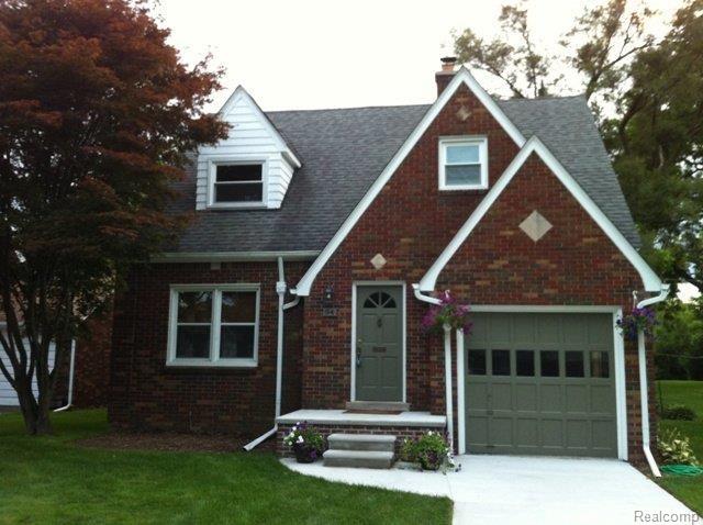 94 Riverside Drive Mount Clemens, MI 48043 - Photo 1 of 26 94 Riverside