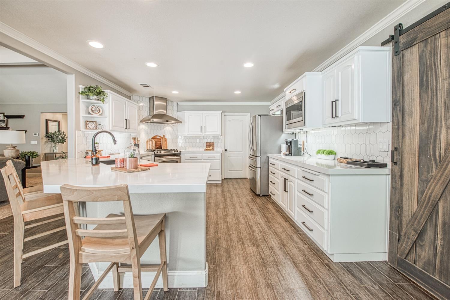 16211 Karen Road Madera, CA 93636 - Photo 11 of 44 Gallery Image 11