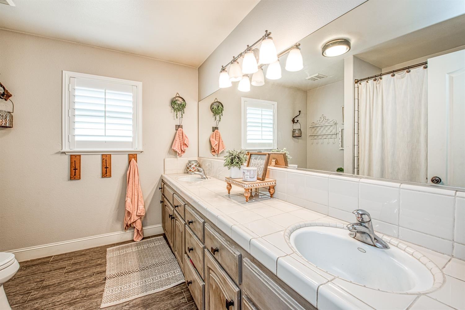 16211 Karen Road Madera, CA 93636 - Photo 22 of 44 Gallery Image 22