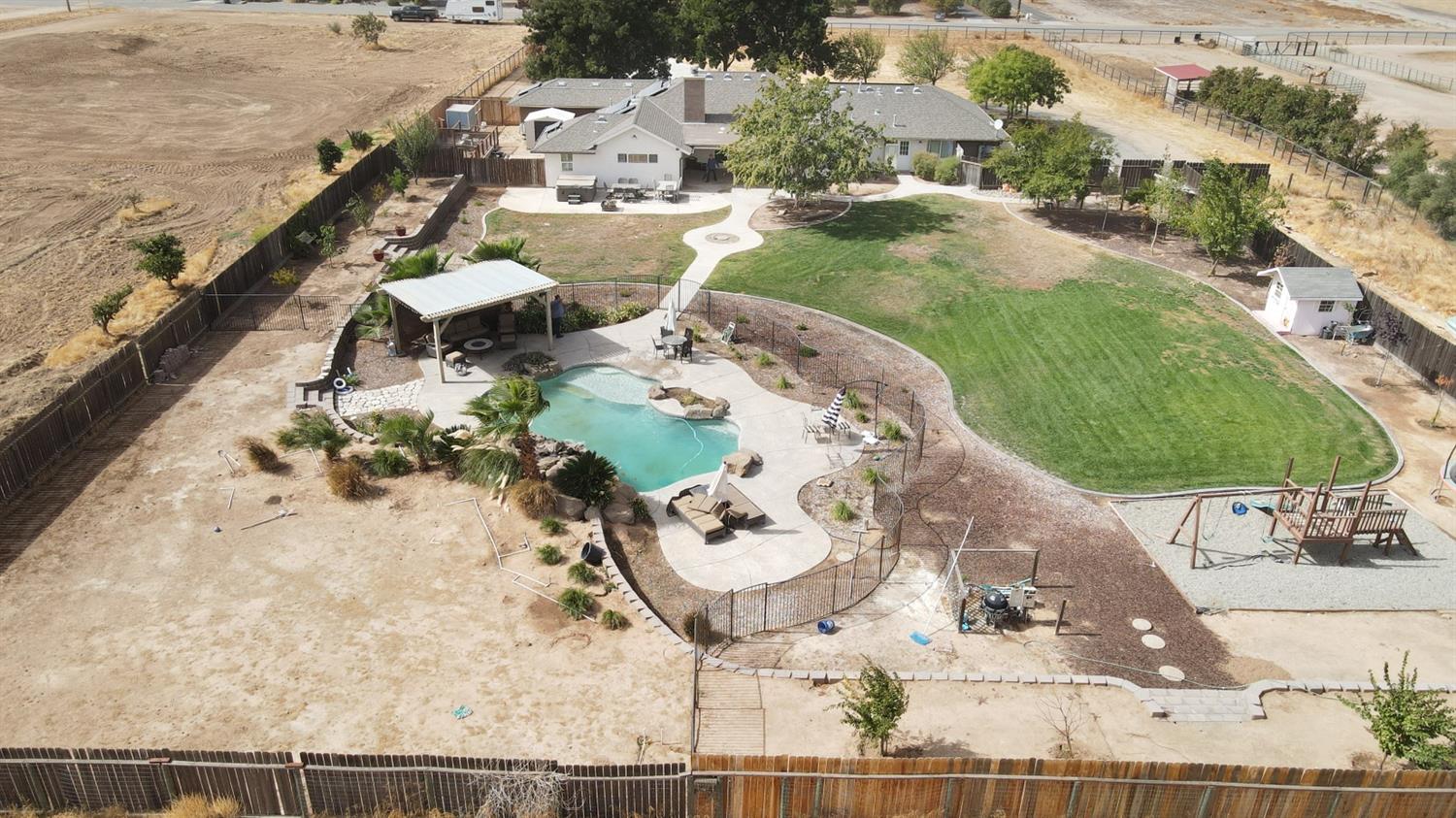 16211 Karen Road Madera, CA 93636 - Photo 43 of 44 Gallery Image 43