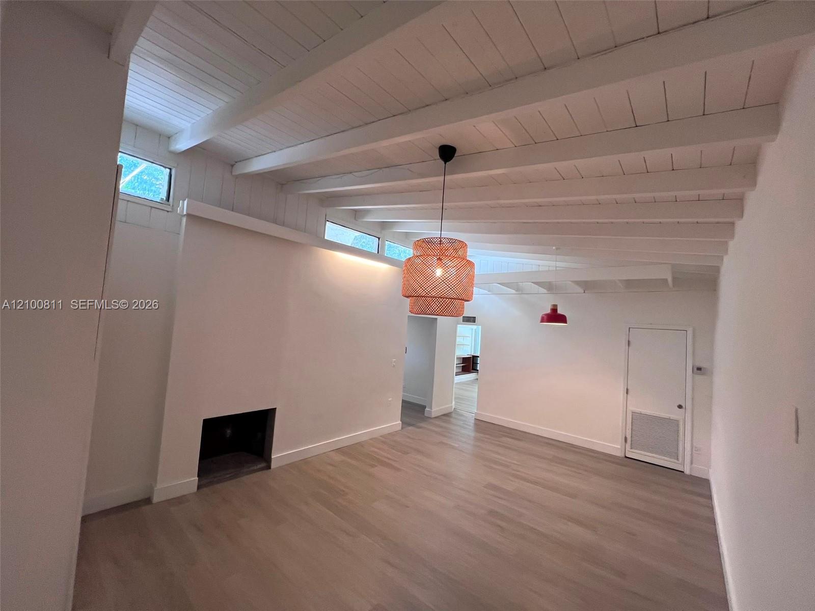 5845 Southwest 88th Street Miami, FL 33156 - Photo 12 of 28 Gallery Image 12