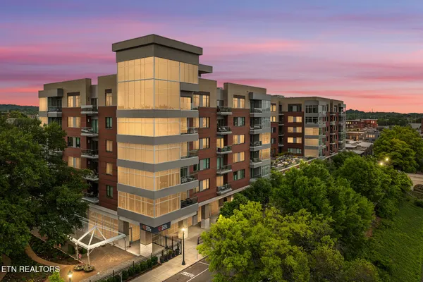 $1,795,000 | 333 West Depot Avenue, Unit 603, Knoxville, TN 37917