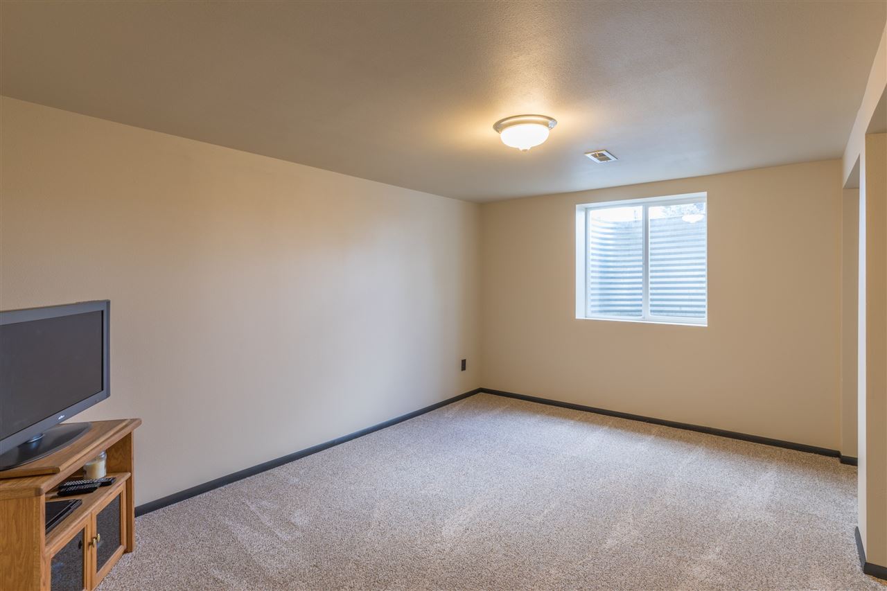 5405 South Dearborn Road Spokane, WA 99223 - Photo 15 of 20 Gallery Image 15