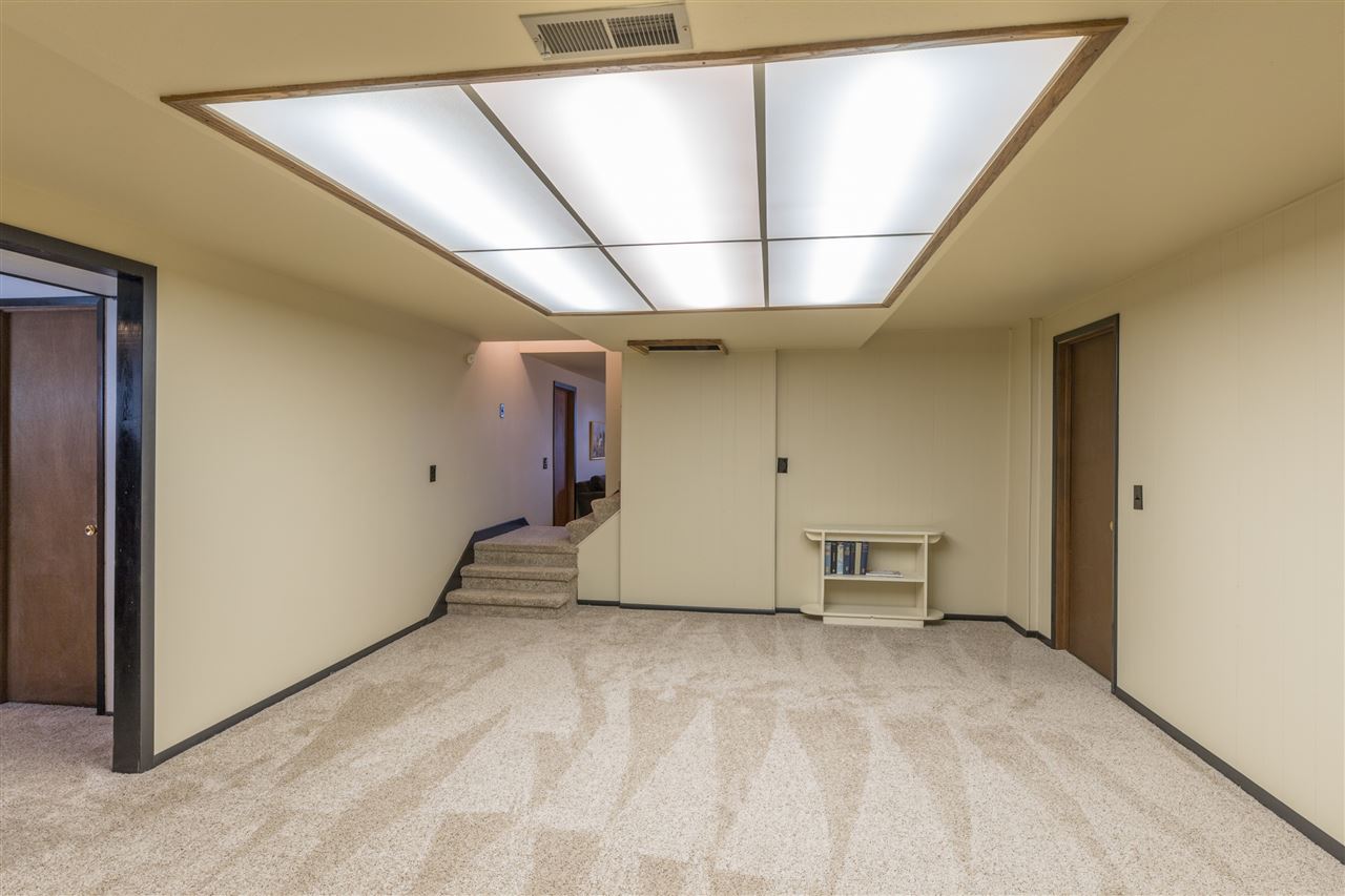 5405 South Dearborn Road Spokane, WA 99223 - Photo 16 of 20 Gallery Image 16