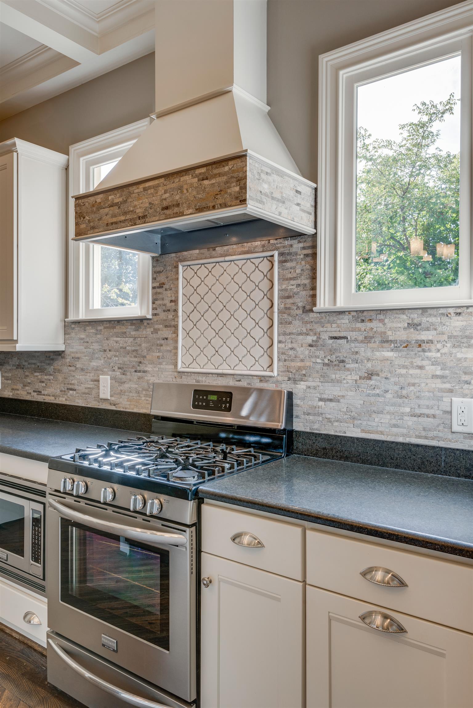 2801 Valley Road Nashville, TN 37215 - Photo 12 of 28 Gallery Image 12