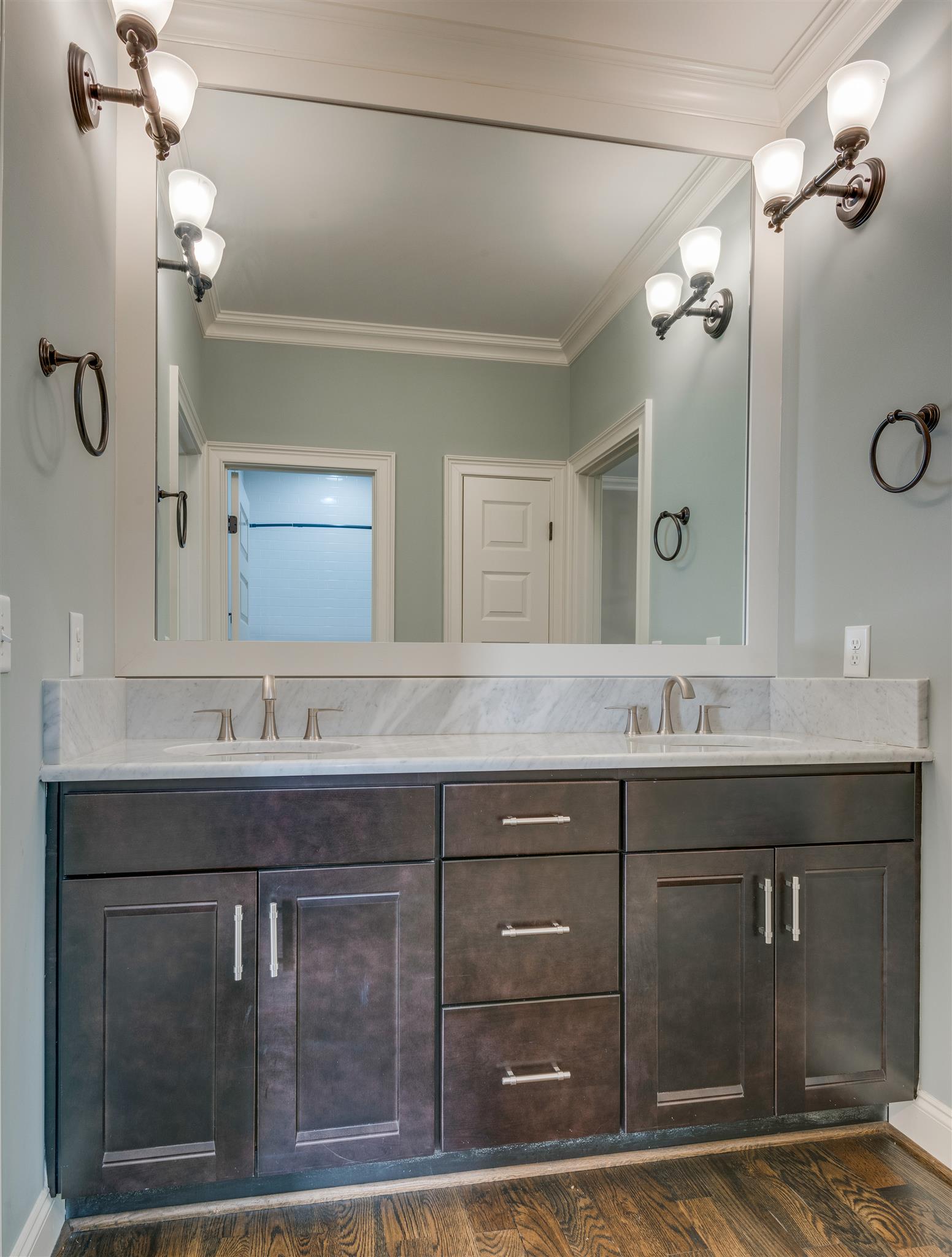 2801 Valley Road Nashville, TN 37215 - Photo 21 of 28 Gallery Image 21