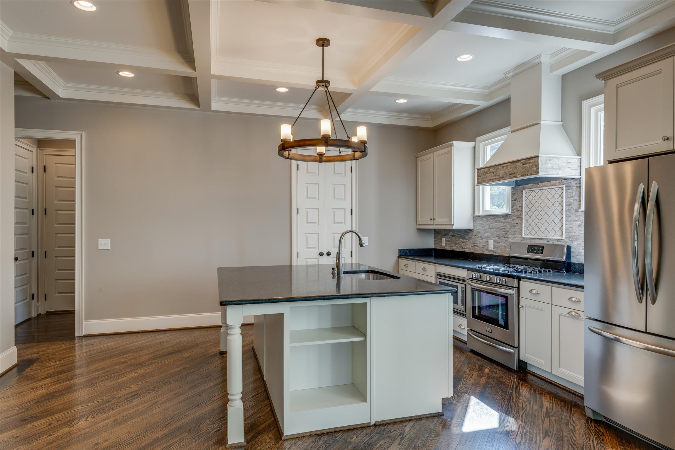 2801 Valley Road Nashville, TN 37215 - Photo 8 of 28 Gallery Image 8