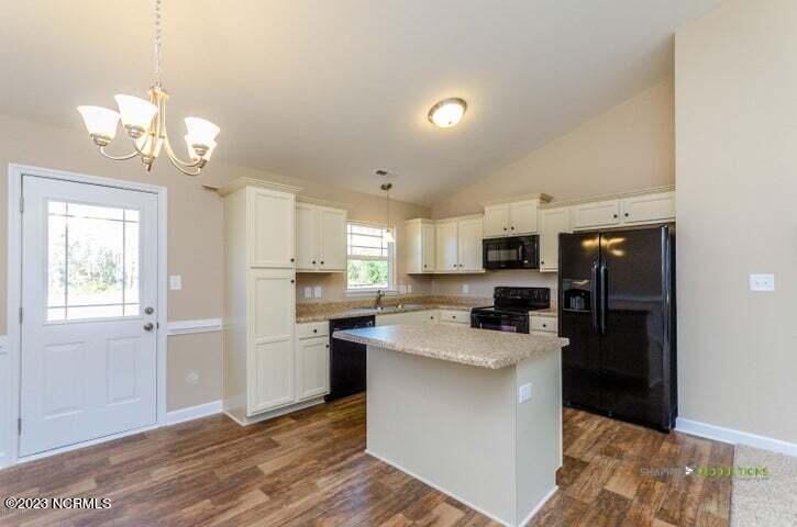 404 Windermere Road Hubert, NC 28539 - Photo 20 of 35 courtney8