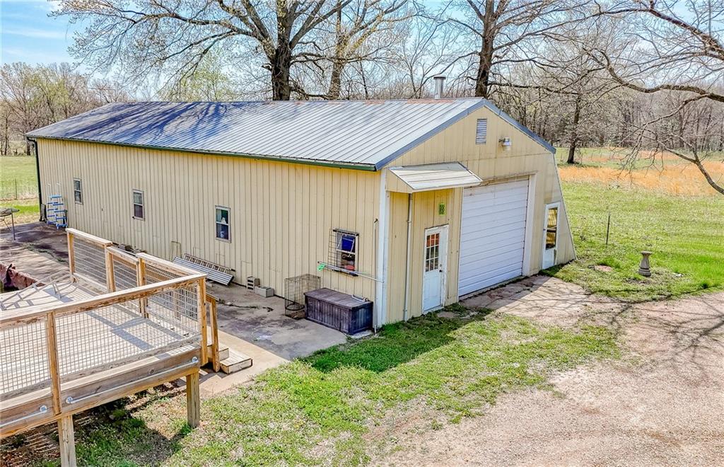 450 Southwest 725th Road Chilhowee, MO 64733 - Photo 9 of 77