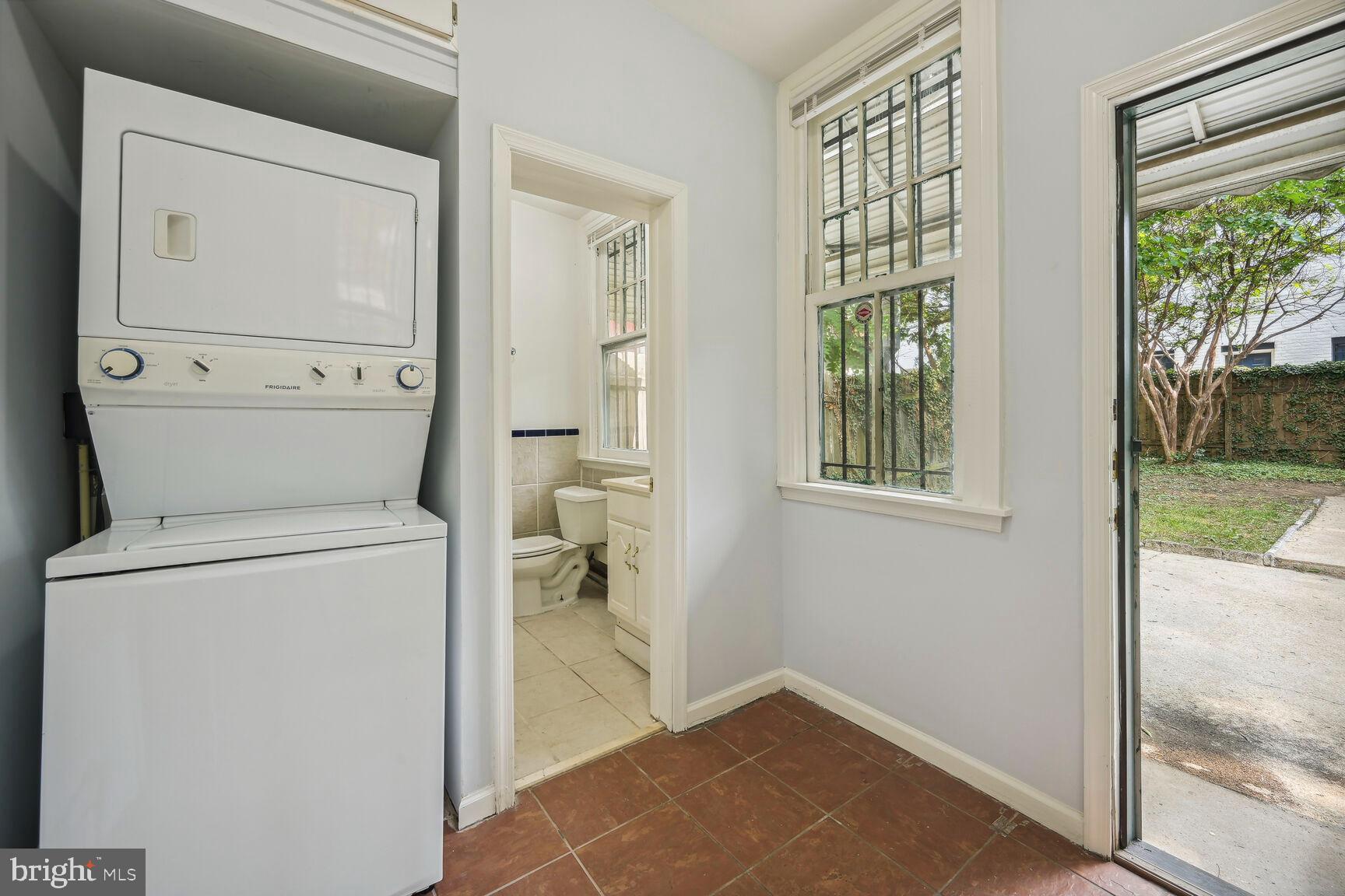 1233 C Street Northeast Washington, DC 20002 - Photo 13 of 21