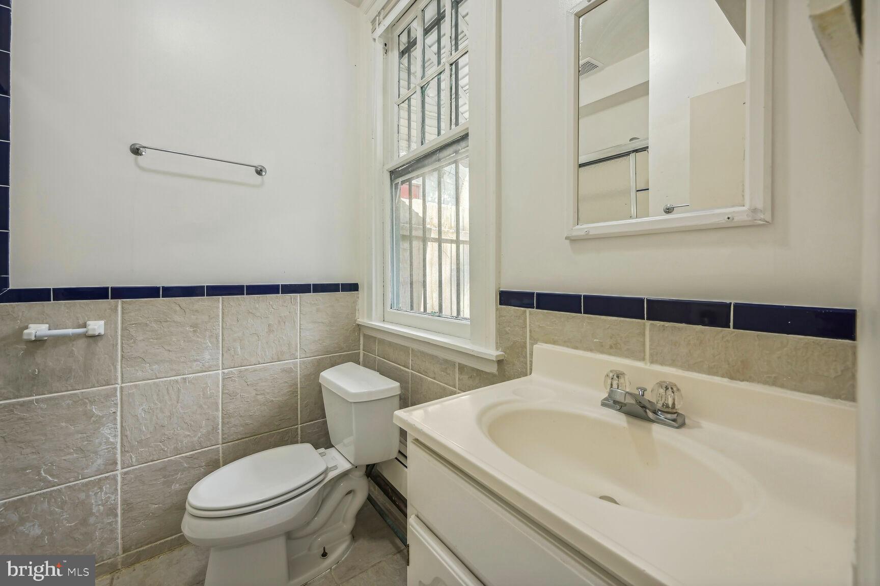 1233 C Street Northeast Washington, DC 20002 - Photo 14 of 21