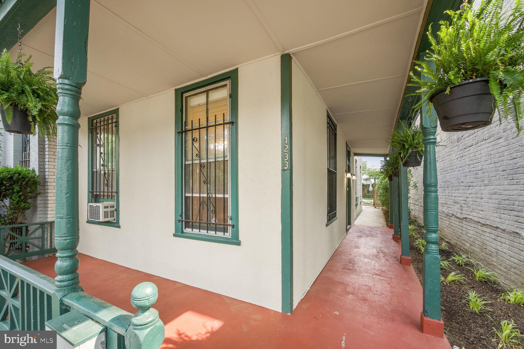 1233 C Street Northeast Washington, DC 20002 - Photo 3 of 21